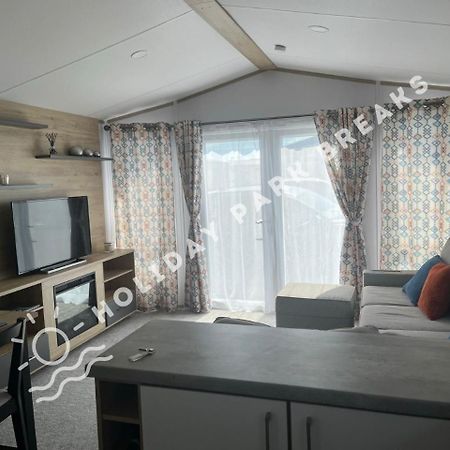 Sunset - A Relaxing Gold 3 Bed Holiday Home At Seal Bay Resort Чичестър Екстериор снимка