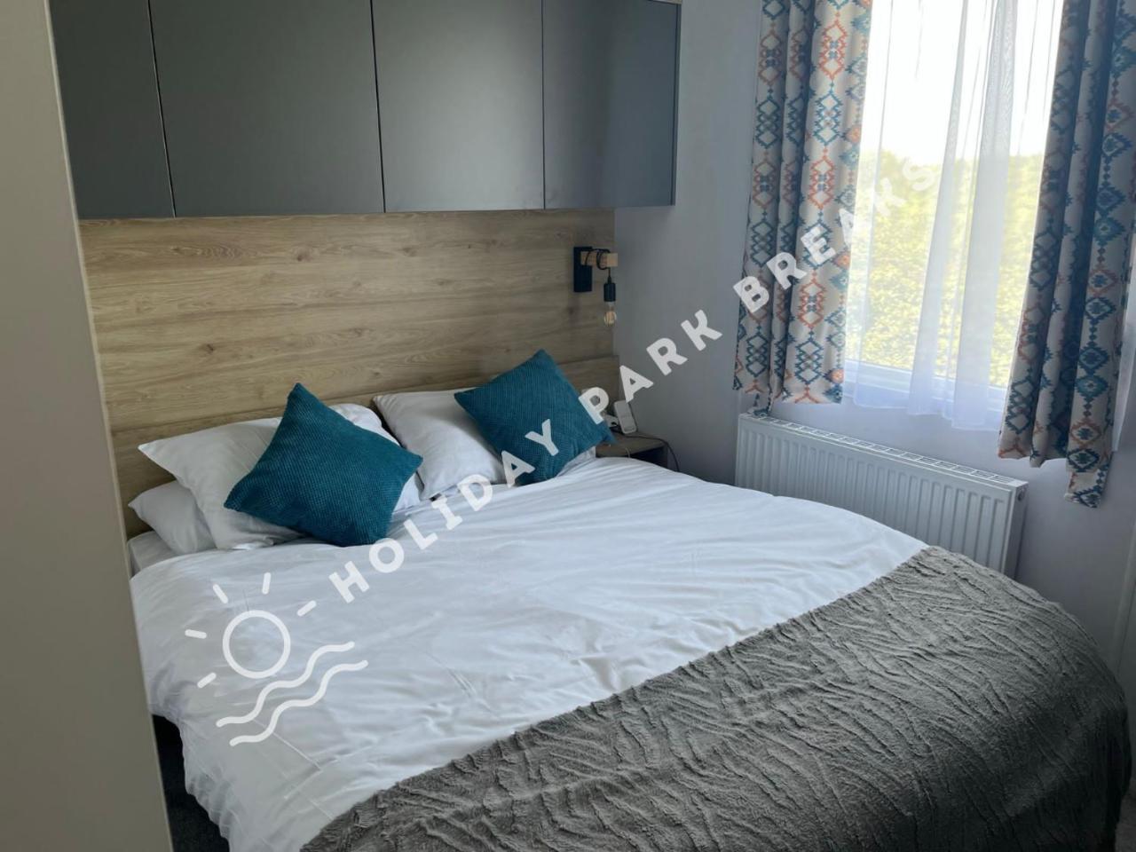 Sunset - A Relaxing Gold 3 Bed Holiday Home At Seal Bay Resort Чичестър Екстериор снимка